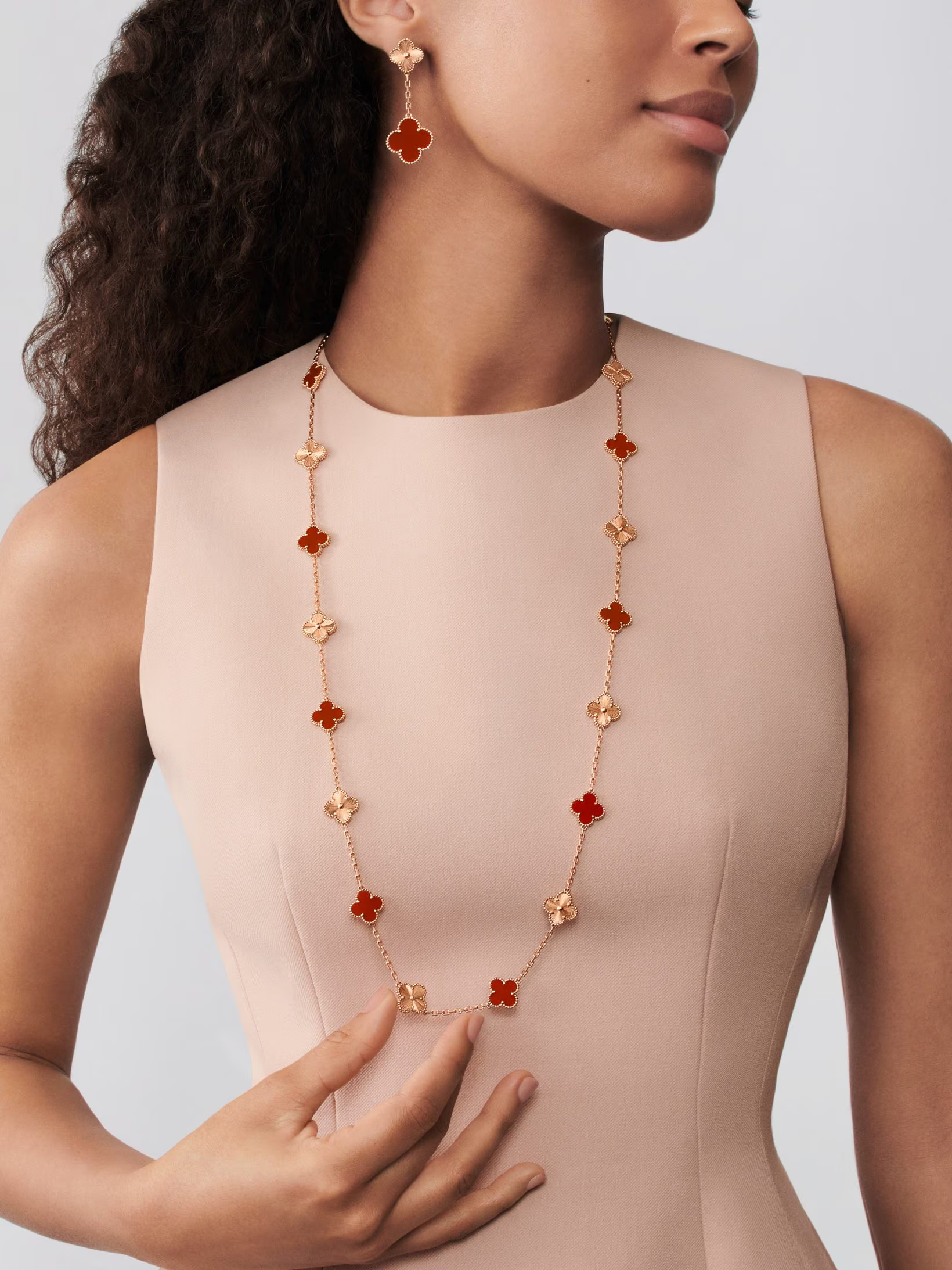 Vermelho e Dourado — Colar 20 Trévias