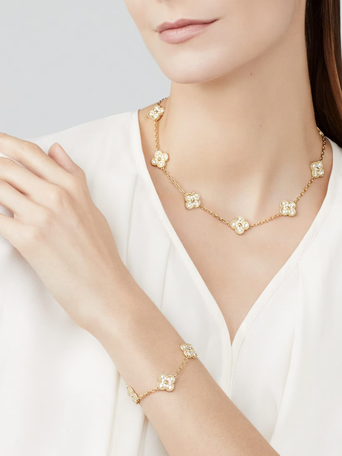 Dourado Estelar — Colar 10 Trévias